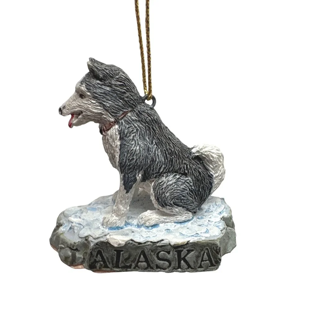 Alaska Siberian Husky Sled‎ Dog Resin Christmas Ornament Grey White Figurine